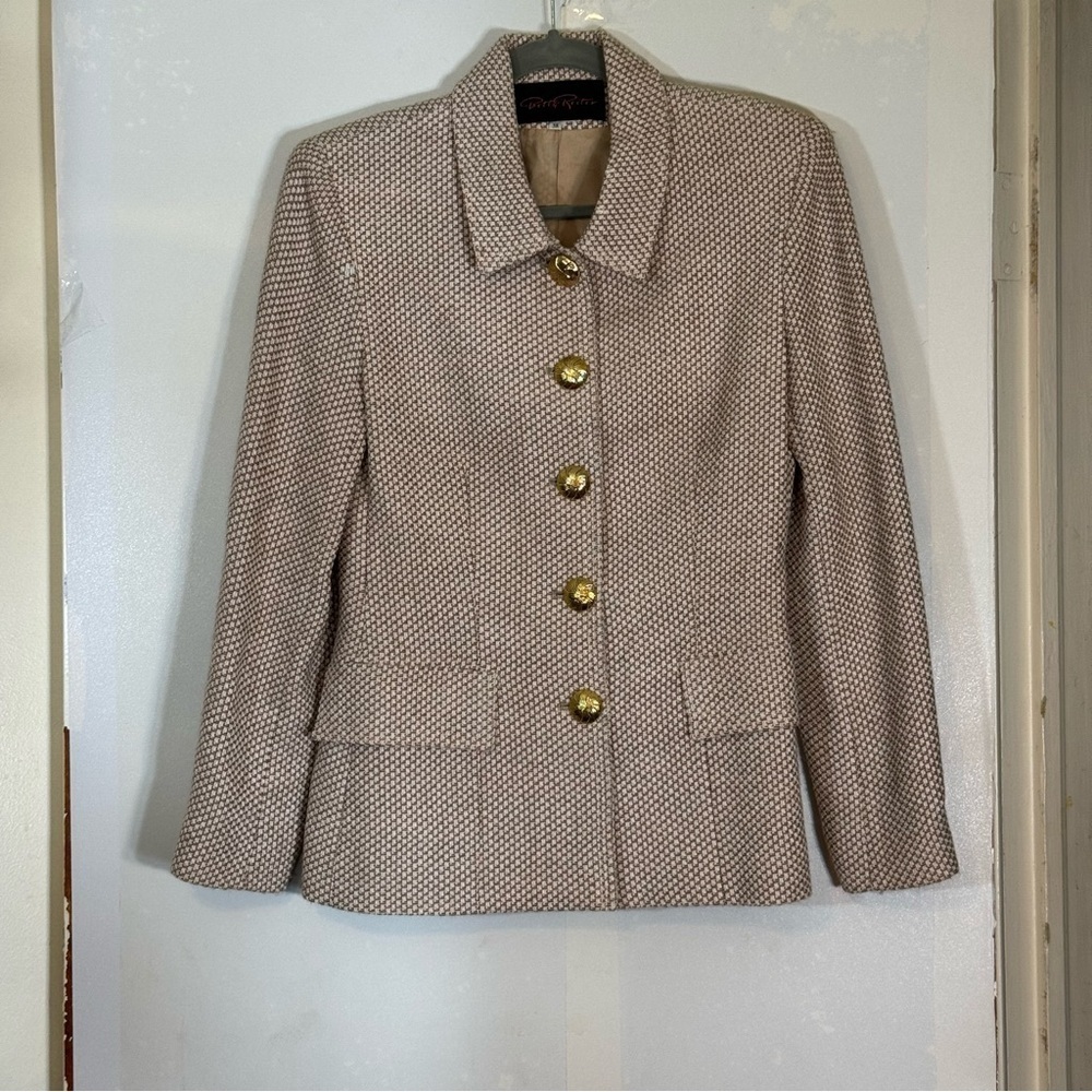 Vintage Betty Reiter Chic Tweed Jacket with Gold Buttons